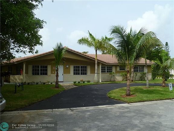 2nd image of 10390 NW 36th St #10390