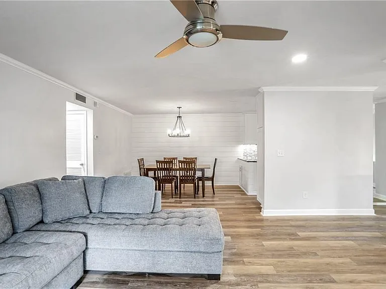 1506 Cumberland Ct SE — Photo 7
