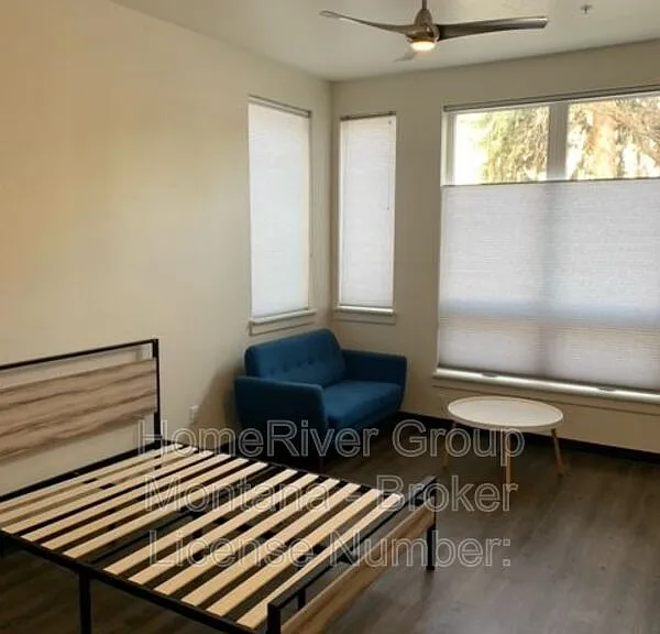 320 Clay St #103 — Photo 5