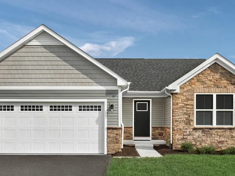 6134 Bellastead Dr — Photo 10