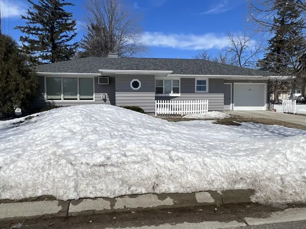 209 Walnut St E, Sacred Heart, MN 56285