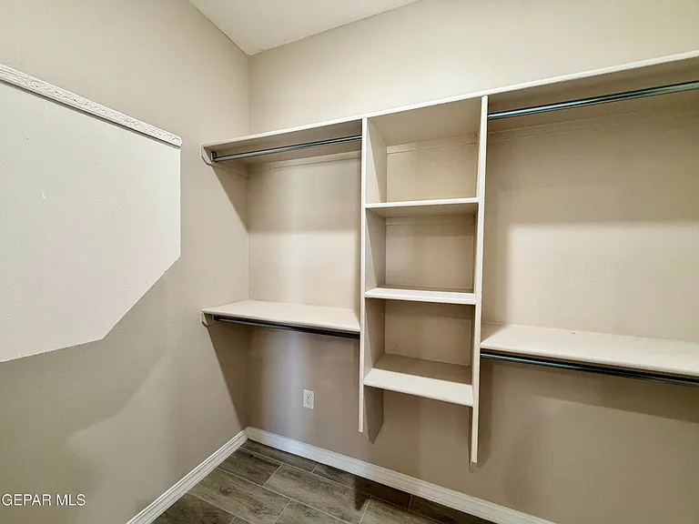 125 Palma Dr #1 — Photo 21