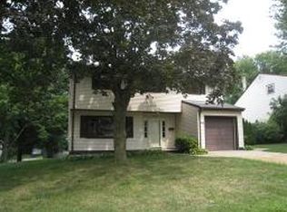41 Townsend St, Milltown, NJ 08850
