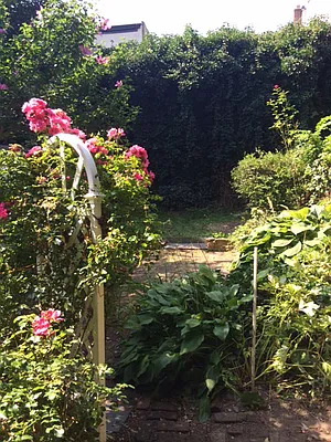 Rented by Brown Harris Stevens | media 29