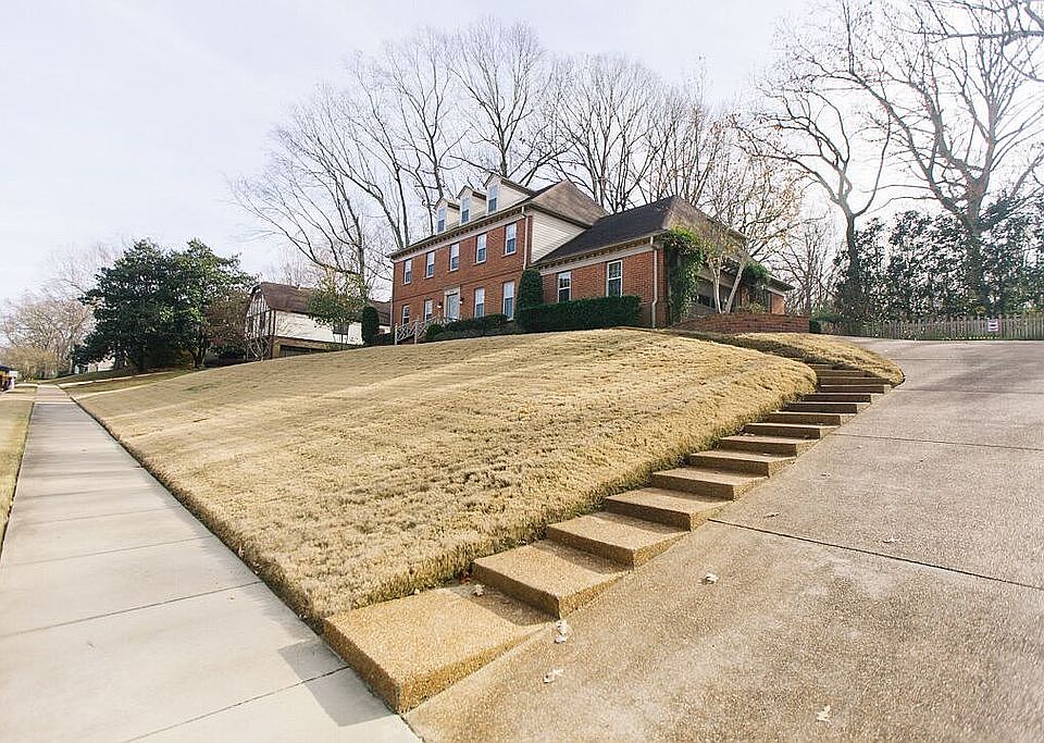 1st image of 8591 Sycamore Trail Dr