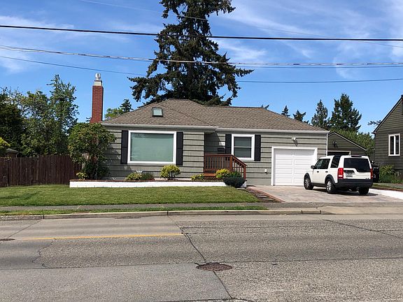 House completely remodeled inside new electric, plumbing, insulation, Sheetrock and private entrance for lower unit.