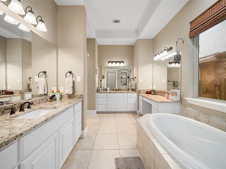20606 Newstone Dr — Photo 15