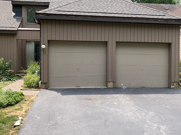 11 Windmill Dr — Photo 2