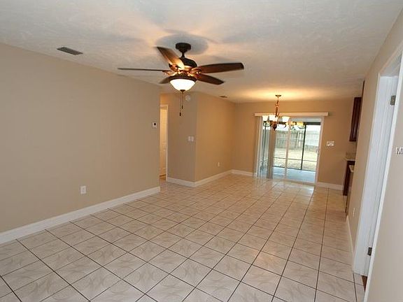 5th image of 5739 Citadel Dr