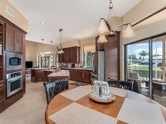 5th image of 577 Hawksbill Island Dr