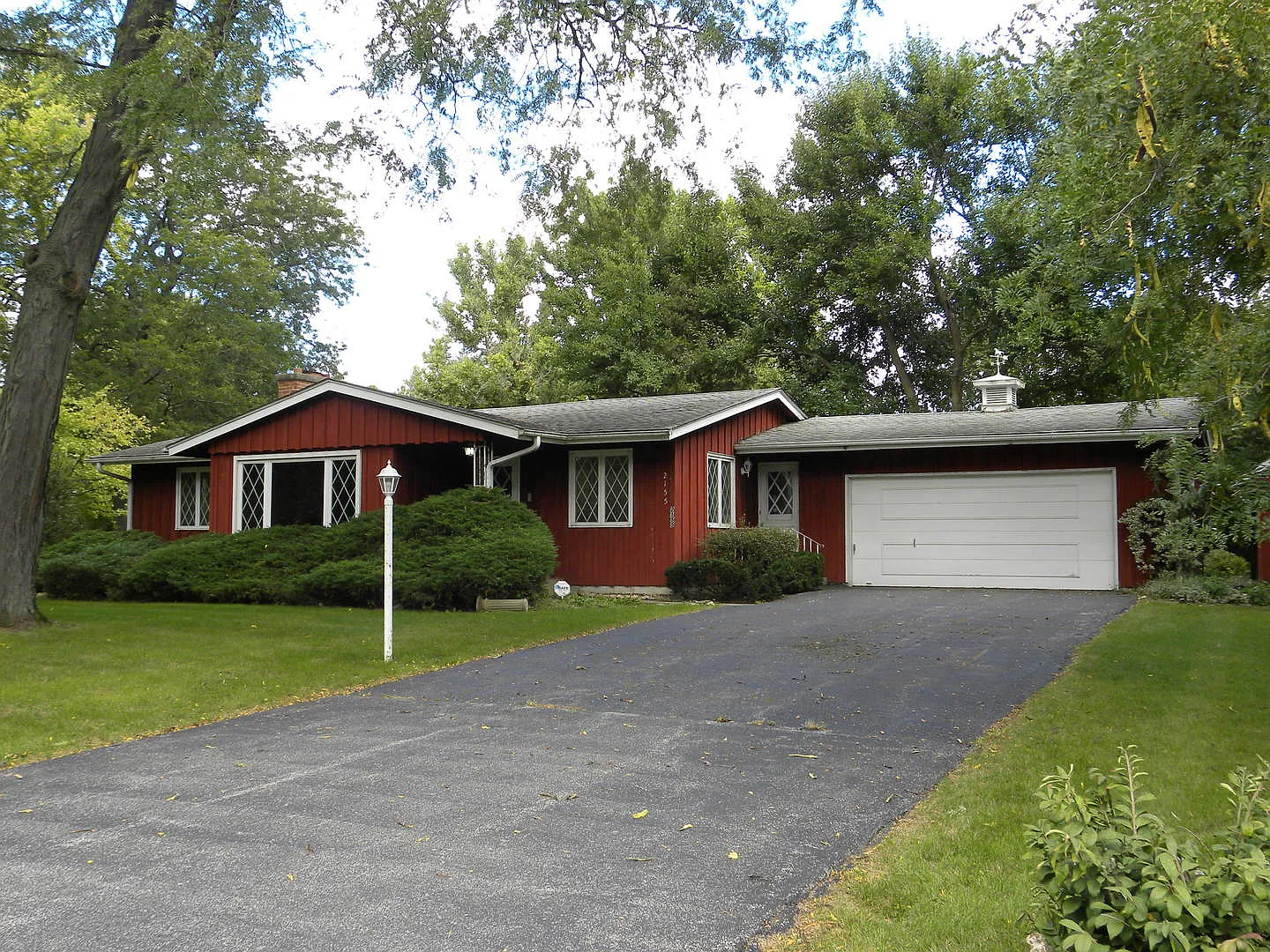 2155 Rockwell Rd photo 1