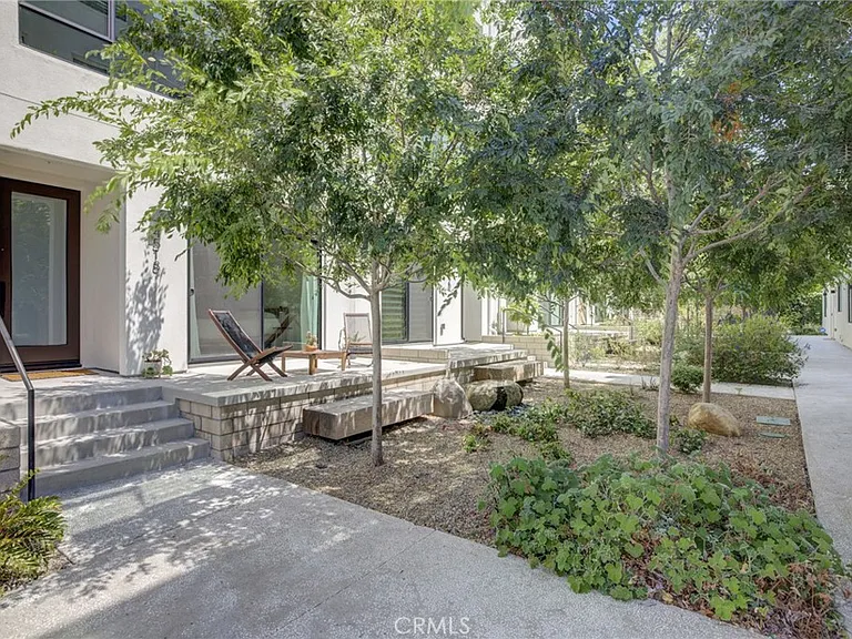 4518 Ayla Ln — Photo 2