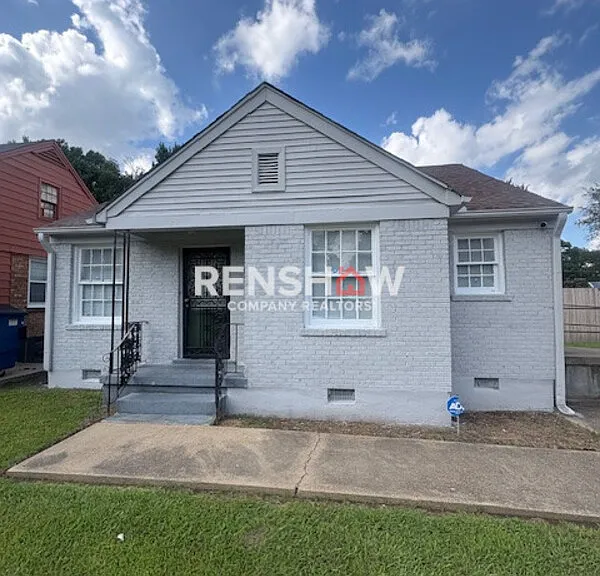 3774 Park Ave — Photo 1