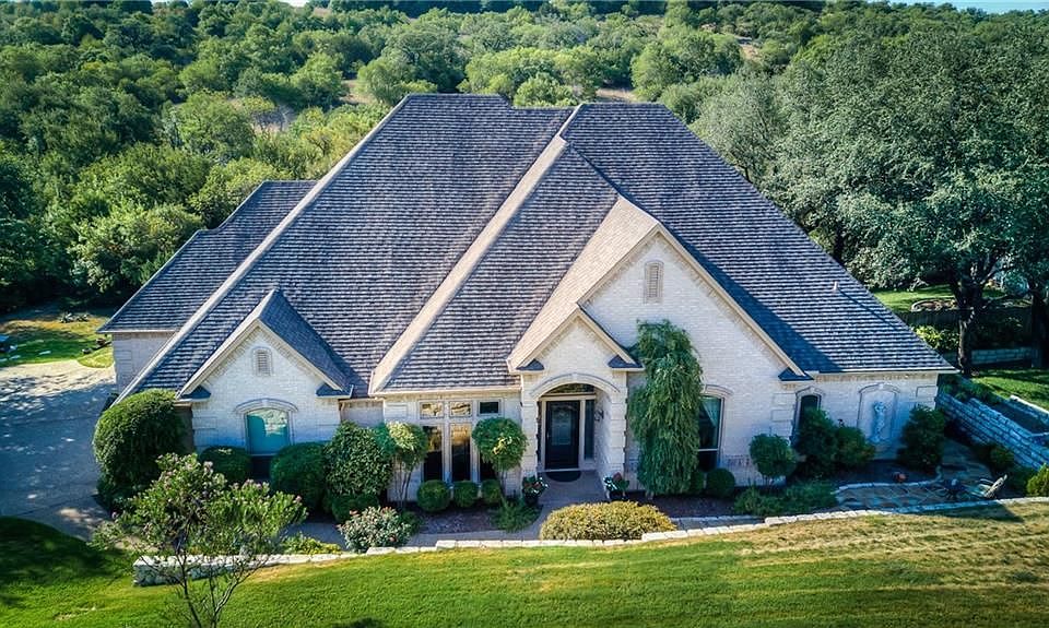 1st image of 317 Coach House Cir