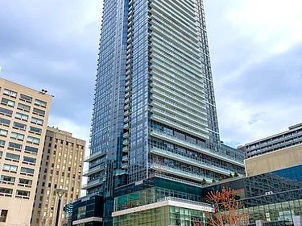 386 Yonge St #3709, Toronto, ON M5B 0A5
