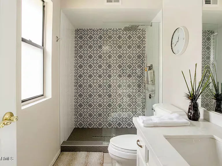 6533 E Grandview Dr — Photo 25