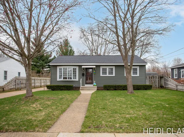 4337 Flamingo Ave SW, Wyoming, MI 49509