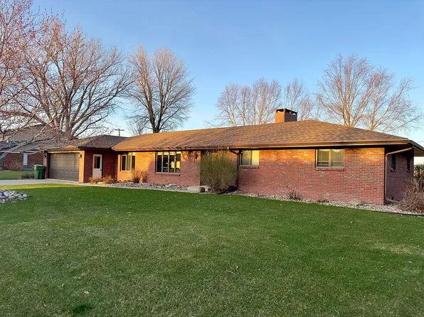 1110 18th St, Henderson, NE 68371