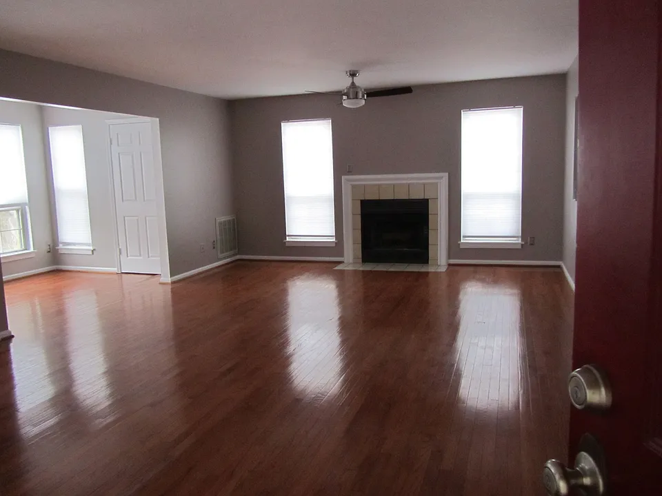 Living rm-view f/ front door