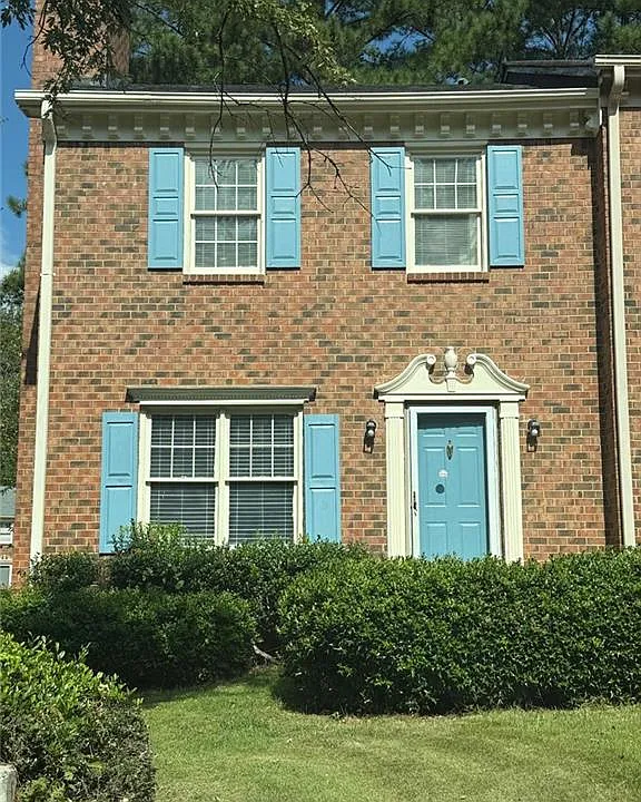 579 Hambrick Sq