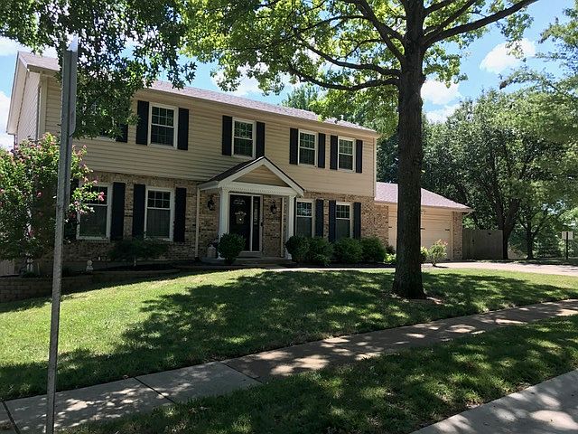 1st image of 16080 Clarkson Woods Dr