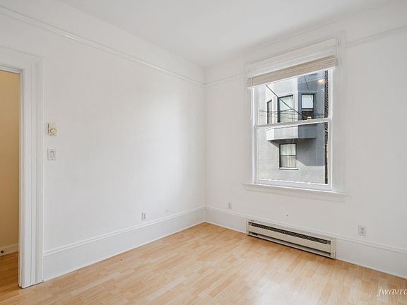 5th image of 285 Pixley St #J