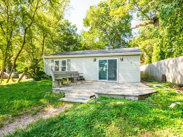 9416 276th Ave, Salem, WI 53168