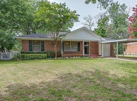 2nd image of 1216 Tosch Ln
