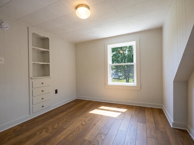 442 Haley Rd — Photo 8