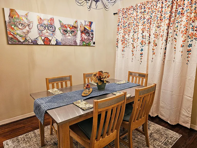 1026 Euclid St #2 — Photo 9
