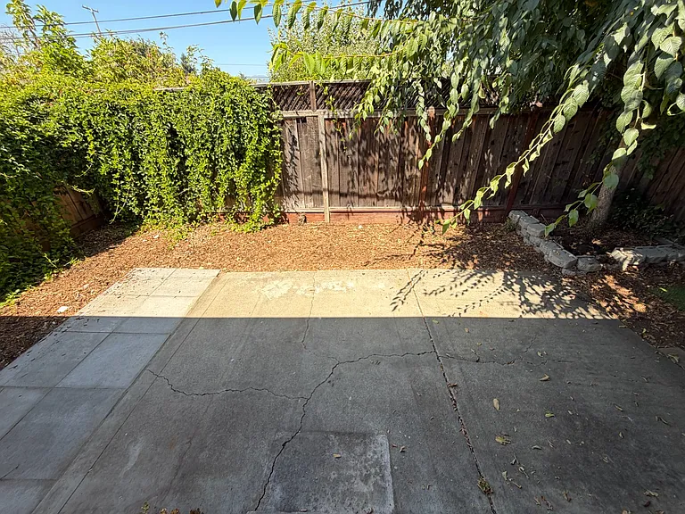 1315 Kingfisher Way #3 — Photo 11