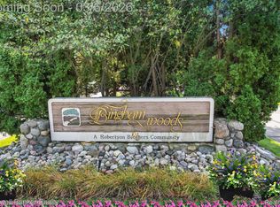 23715 Overlook Cir, Franklin, MI 48025