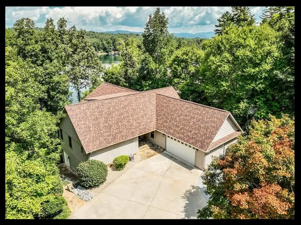 932 Bay Ridge Dr, Salem, SC 29676
