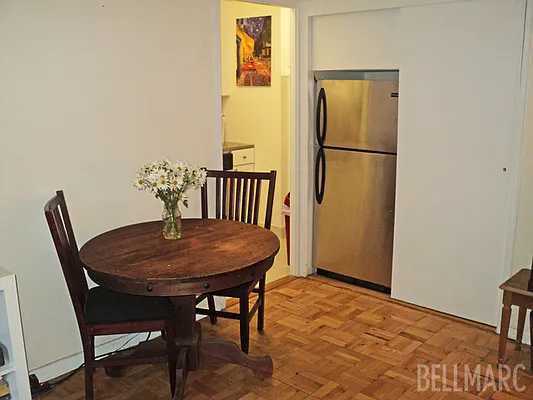 Sold by Bellmarc Realty | media 3