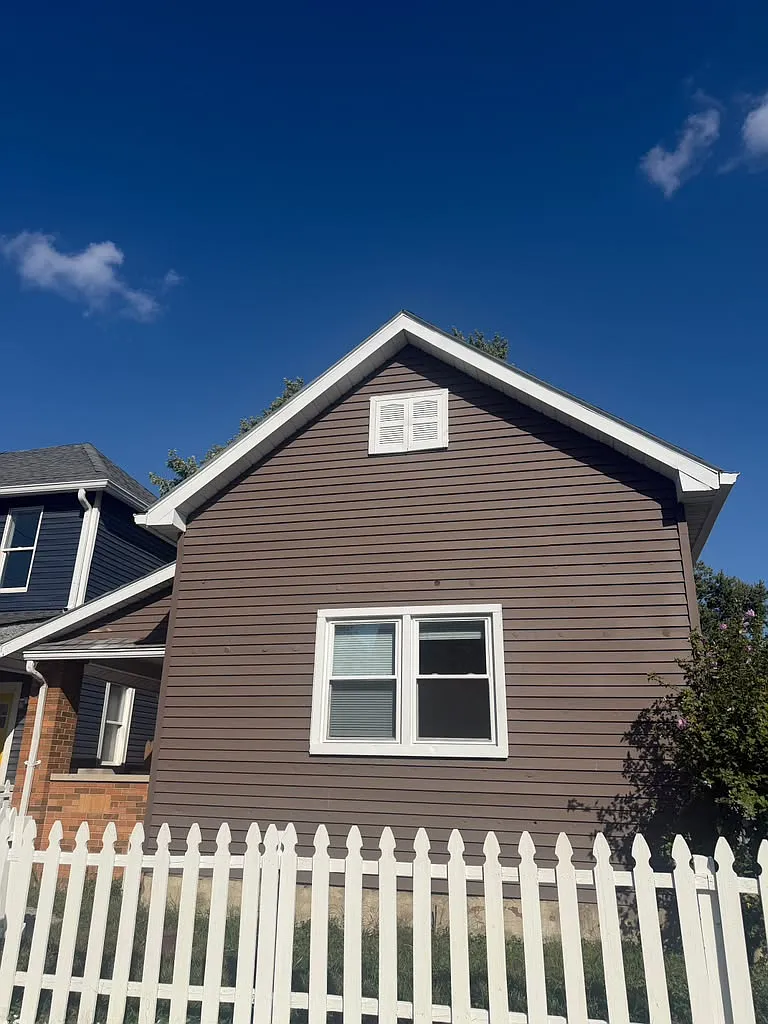 2 bed, 1405 sqft, $1,500 — Photo 1