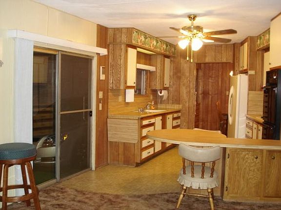 5th image of 240 Santa Lucia Dr