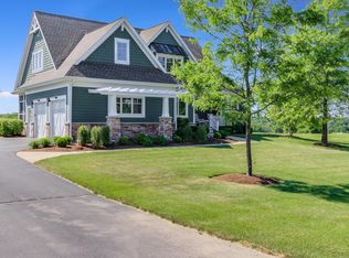 N1545 Woodstone Ln, Lake Geneva, WI 53147