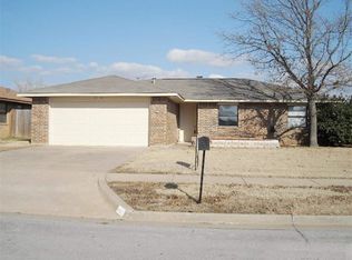 4724 SE 47th St, Lawton, OK 73501