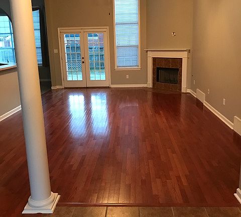 5th image of 8227 Sawyer Mill Cv