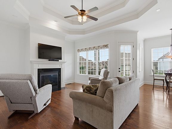 4th image of 2083 Autumn Ridge Way