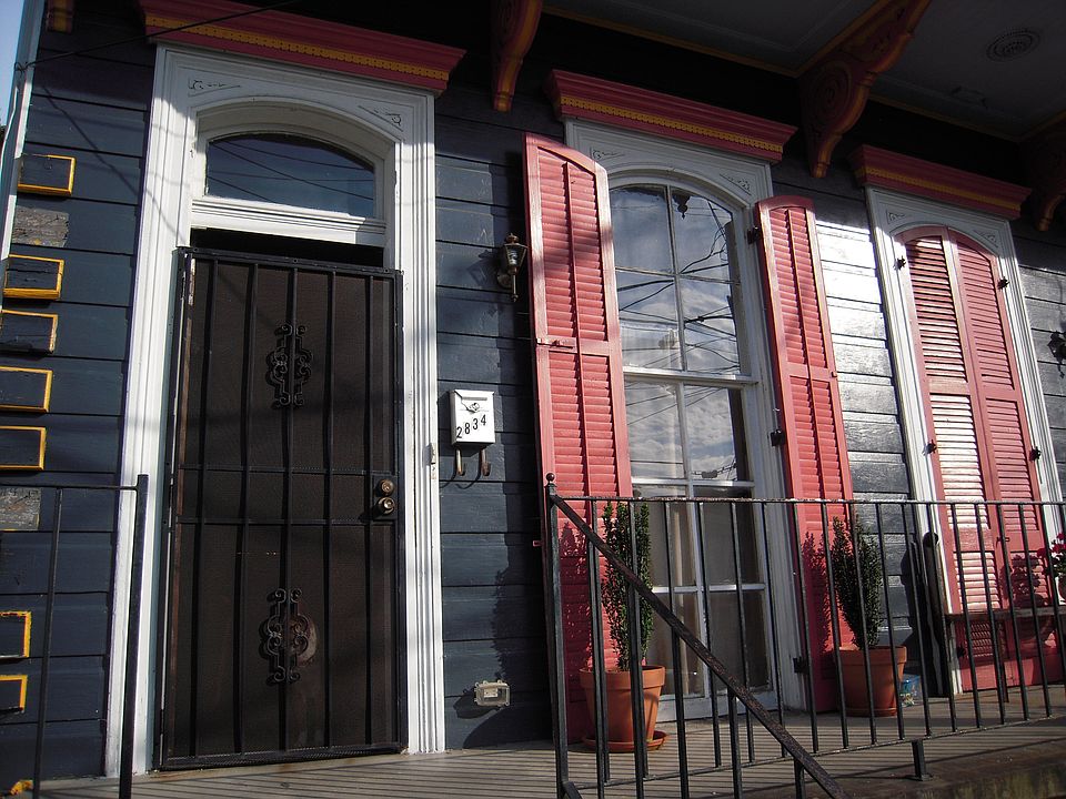 1st image of 2834 Annunciation St