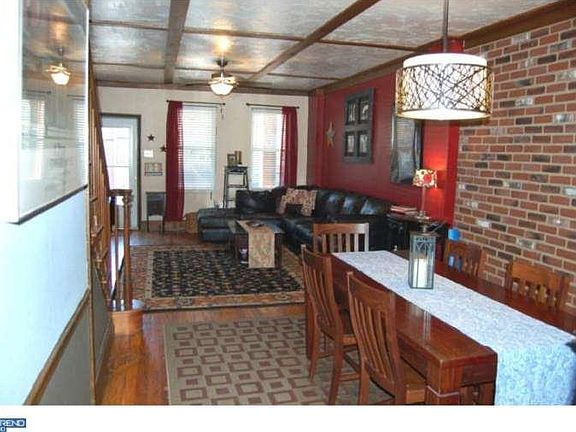 5th image of 402 N Scott St