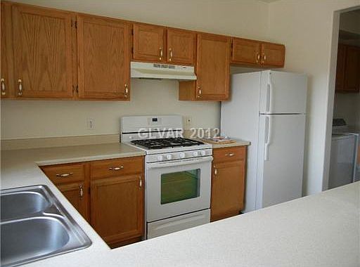 4th image of 1636 Dwayne Stedman Ave