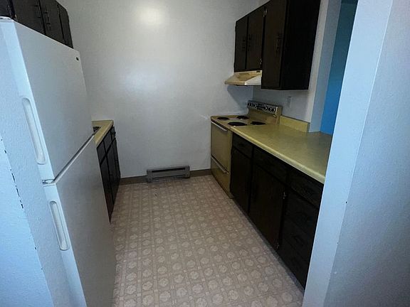 5th image of 419 11th Ave S #103