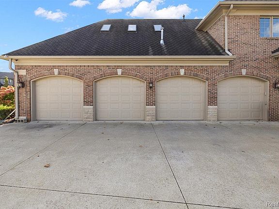 4th image of 4650 Gatehouse Ct