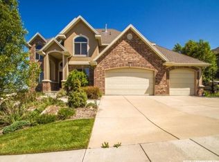 3017 E Canyon Creek Cir, Layton, UT 84040