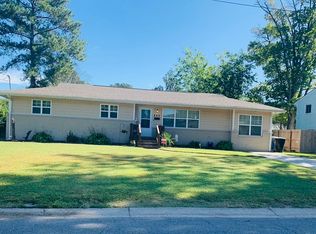 440 Cronin Rd, Virginia Beach, VA 23452