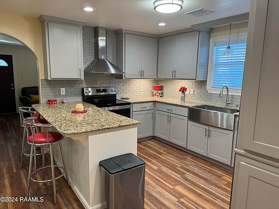 5th image of this home