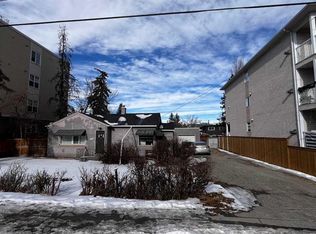 7728 S Bowness Rd NW, Calgary, AB T3B0H1