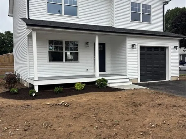 23 Laurel St, Johnston, RI 02919